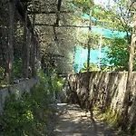 イル リフージョ デル ポエタ 4*