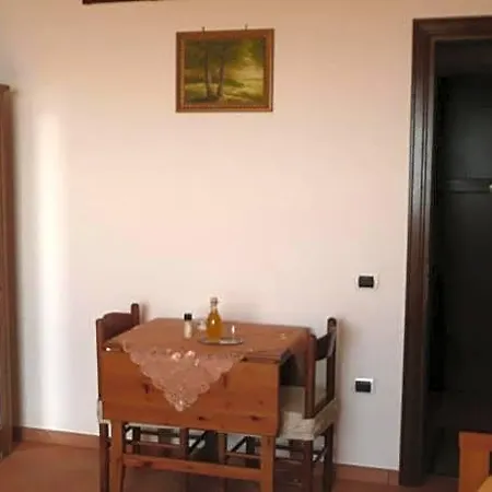Il Rifugio Del Poeta Bed and breakfast 4*