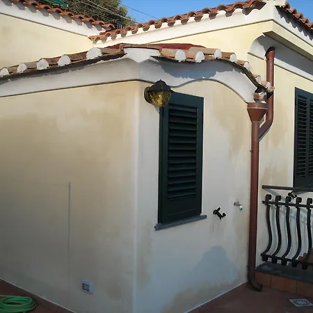 Bed & Breakfast Il Rifugio Del Poeta 2*